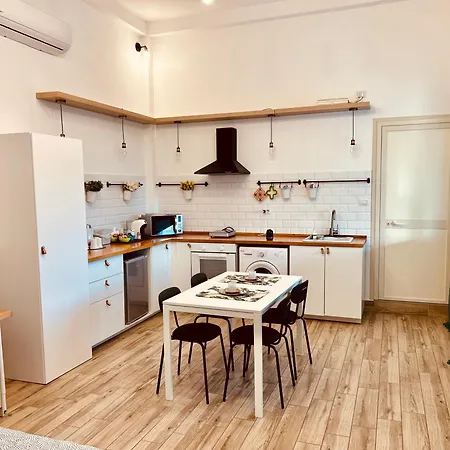 Villetta Gallo Casa Vacanze Humanitas Catania Centro Sicilia Clinica Humanitas * Misterbianco